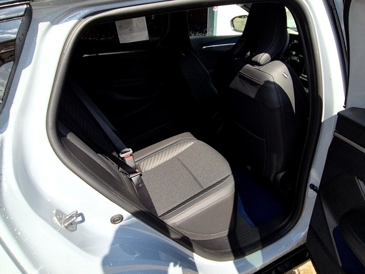 Renault Megane E-Tech 100% ele Esprit Alp. 220 Comf. Ra. Renault Megane E-Tech 100% ele Esprit Alp. 220 Comf. Ra.