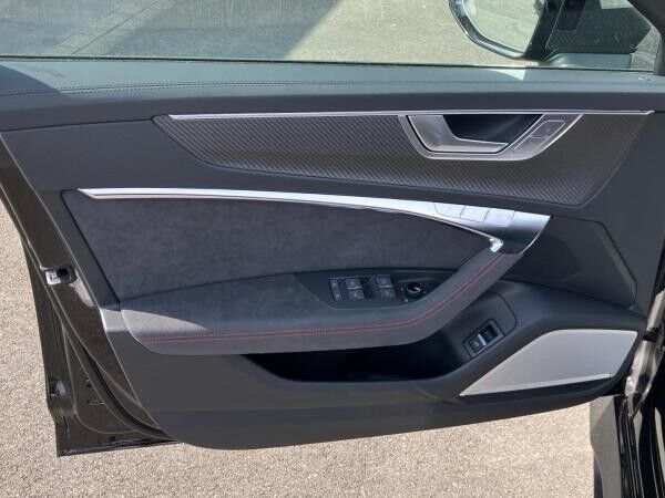 Audi RS6 Avant performance RS Dynamik-Paket plus Navi