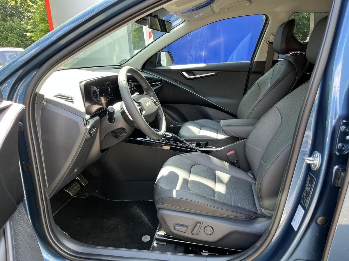 Kia Niro 1.6 PHEV DCT Spirit, Tec, Relax, Black Design