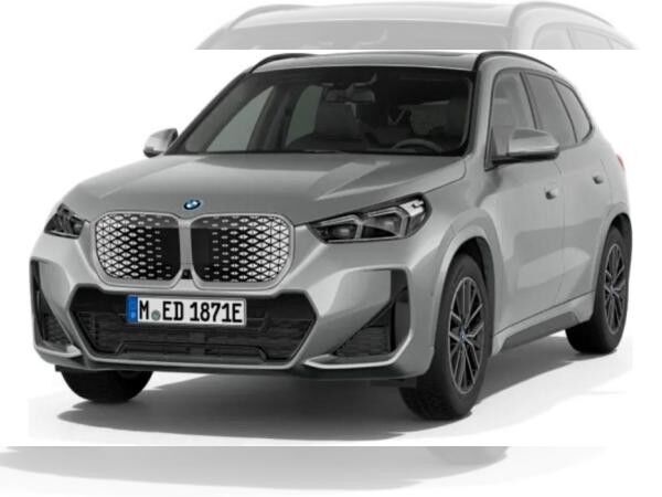 BMW iX1 eDrive20 0,25%DW+MSPORT+HEAD UP+LUXURY+18LM+PANO+AHK