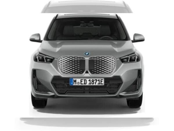 BMW iX1 eDrive20 0,25%DW+MSPORT+HEAD UP+LUXURY+18LM+PANO+AHK