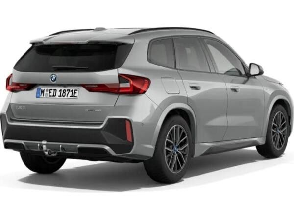 BMW iX1 eDrive20 0,25%DW+MSPORT+HEAD UP+LUXURY+18LM+PANO+AHK