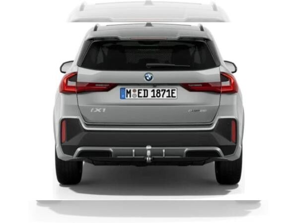BMW iX1 eDrive20 0,25%DW+MSPORT+HEAD UP+LUXURY+18LM+PANO+AHK