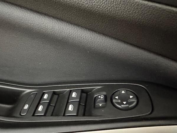 Opel Grandland 1.2 Turbo GS Line LED+Navi+SHZ+2xKlima