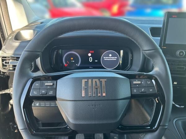 Fiat Doblo Doblo Cargo Maxi 102 PS 3-Sitzer; Klima; Navi