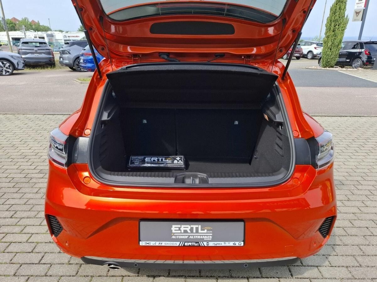 Renault Clio Techno TCe 90 - Sofort Verfügbar!