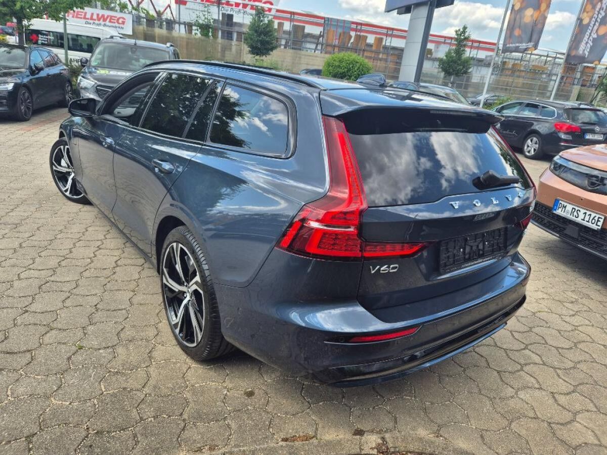 Volvo V60 T6 AWD Plus Dark+Lagom-Pak+Licht-Pak+SOFORT
