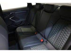 Audi RS3 Limousine TFSI quattro 280 km/h Java Grün Metallic