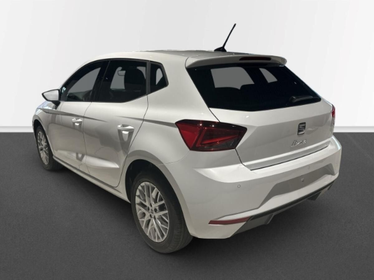 Seat Ibiza XCellence 1.0 TSI CAM SHZ LED ACC MirrorLink