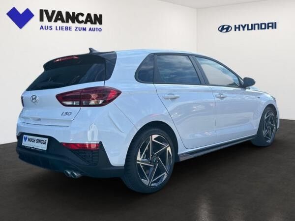 Hyundai i30 (MY25) 1.5 T-GDI (140PS) 48V 6-MT 2WD N LINE Sitz-Paket, Panoramadach