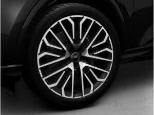 Audi Q5 Tech pro Paket, Standheizung, AHK, Head-up-Display, Panorama-Glasdach, B&O Soundsystem