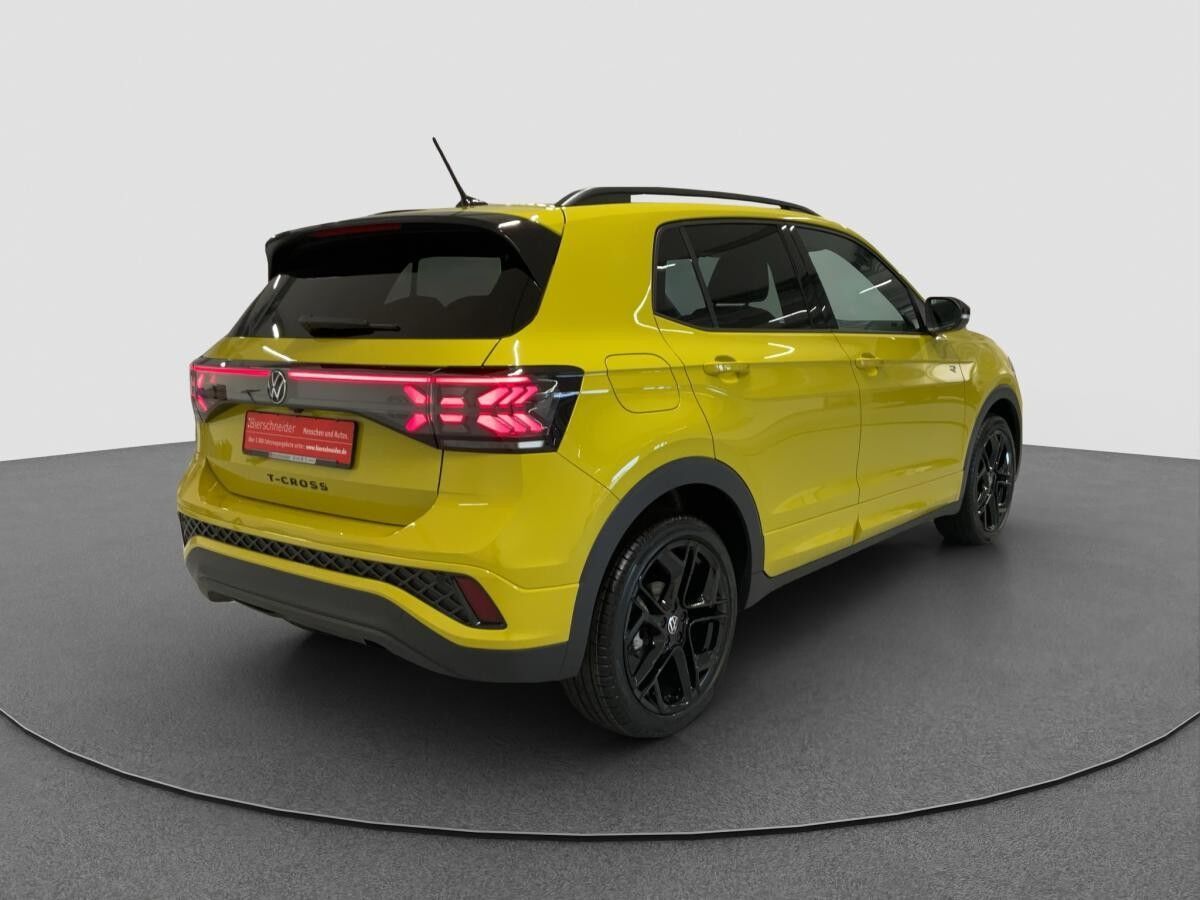 Volkswagen T-Cross R-Line Black 1.0 TSI DSG *18"/KAM/MATRIX*