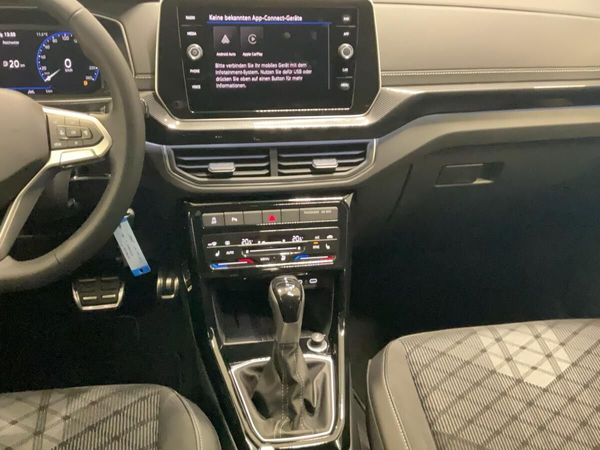 Volkswagen T-Cross R-Line Black 1.0 TSI DSG *18"/KAM/MATRIX*