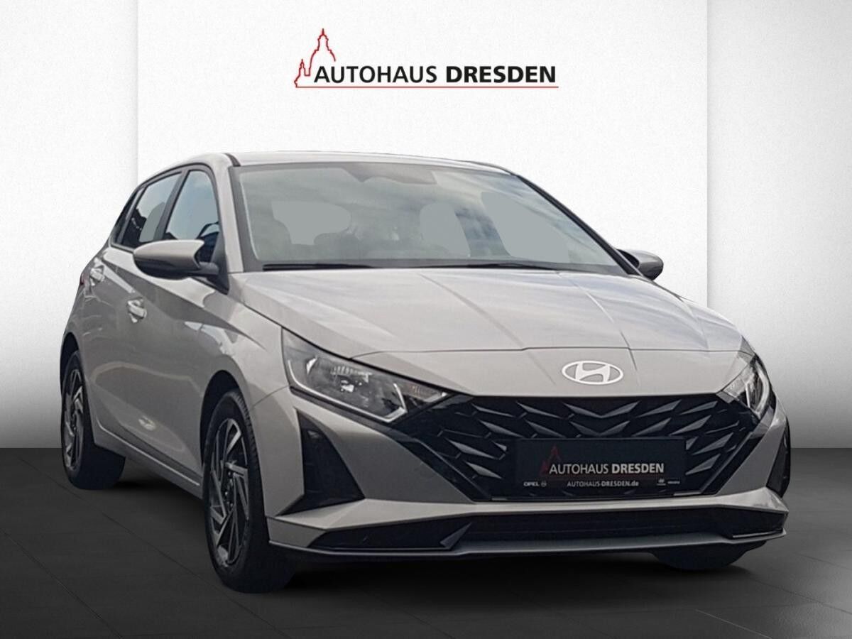 Hyundai i20 1.0 T-GDI Trend *NAVI*4xSHZ*BOSE*