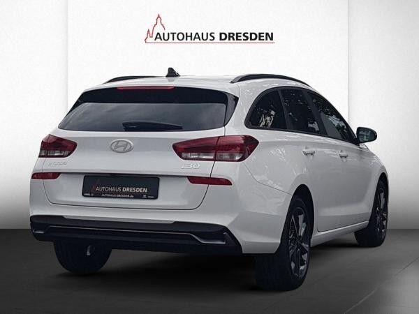 Hyundai i30 cw 1.0 T-GDI Advantage *LED*NAVI*LM