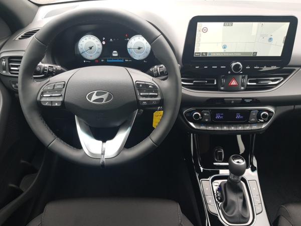 Hyundai i30 cw 1.0 T-GDI Advantage *LED*NAVI*LM