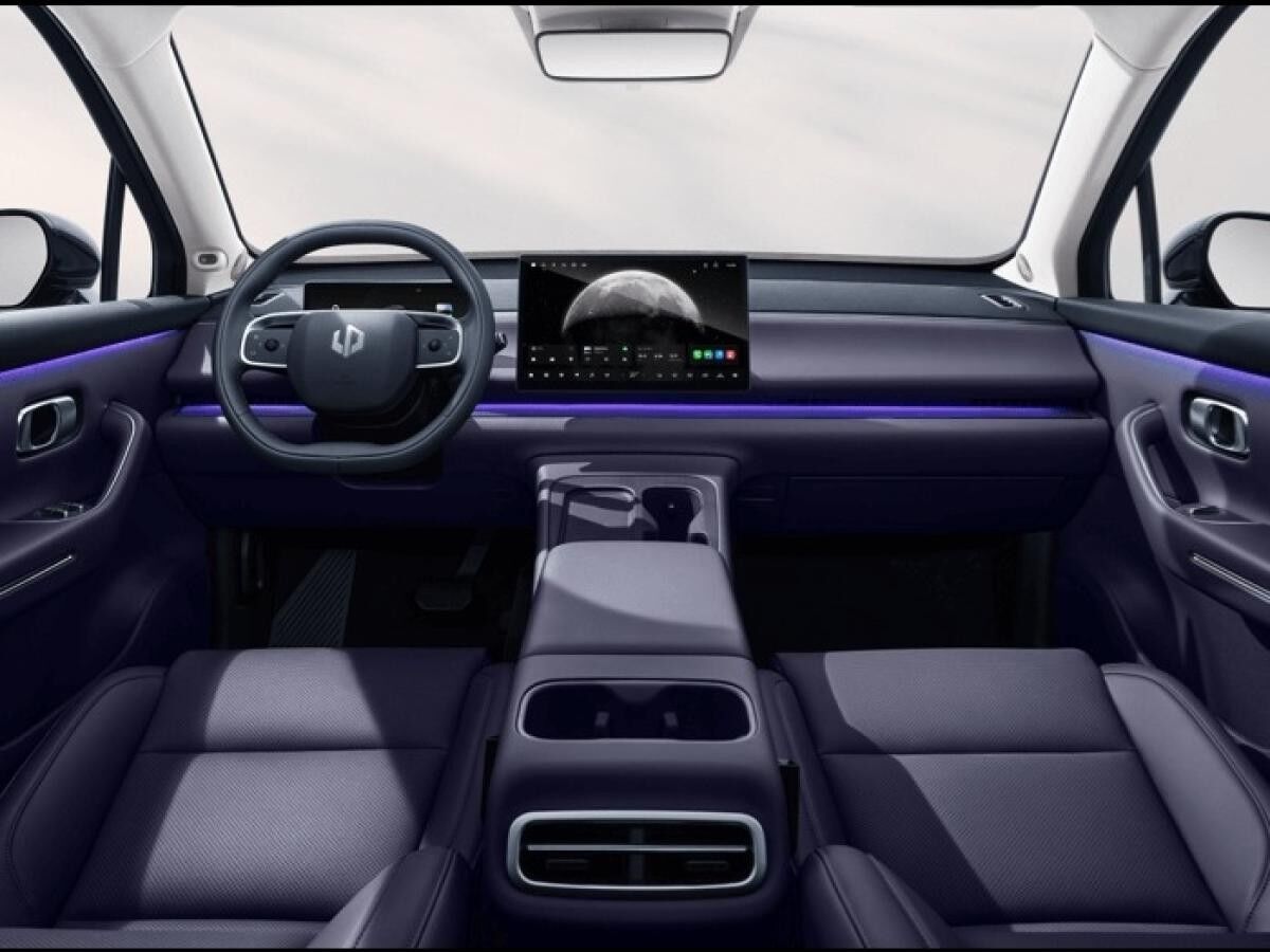 Leapmotor C10 69 W Design NEU ⚡  Elektro ⚡  V2L ⚡  Panorama