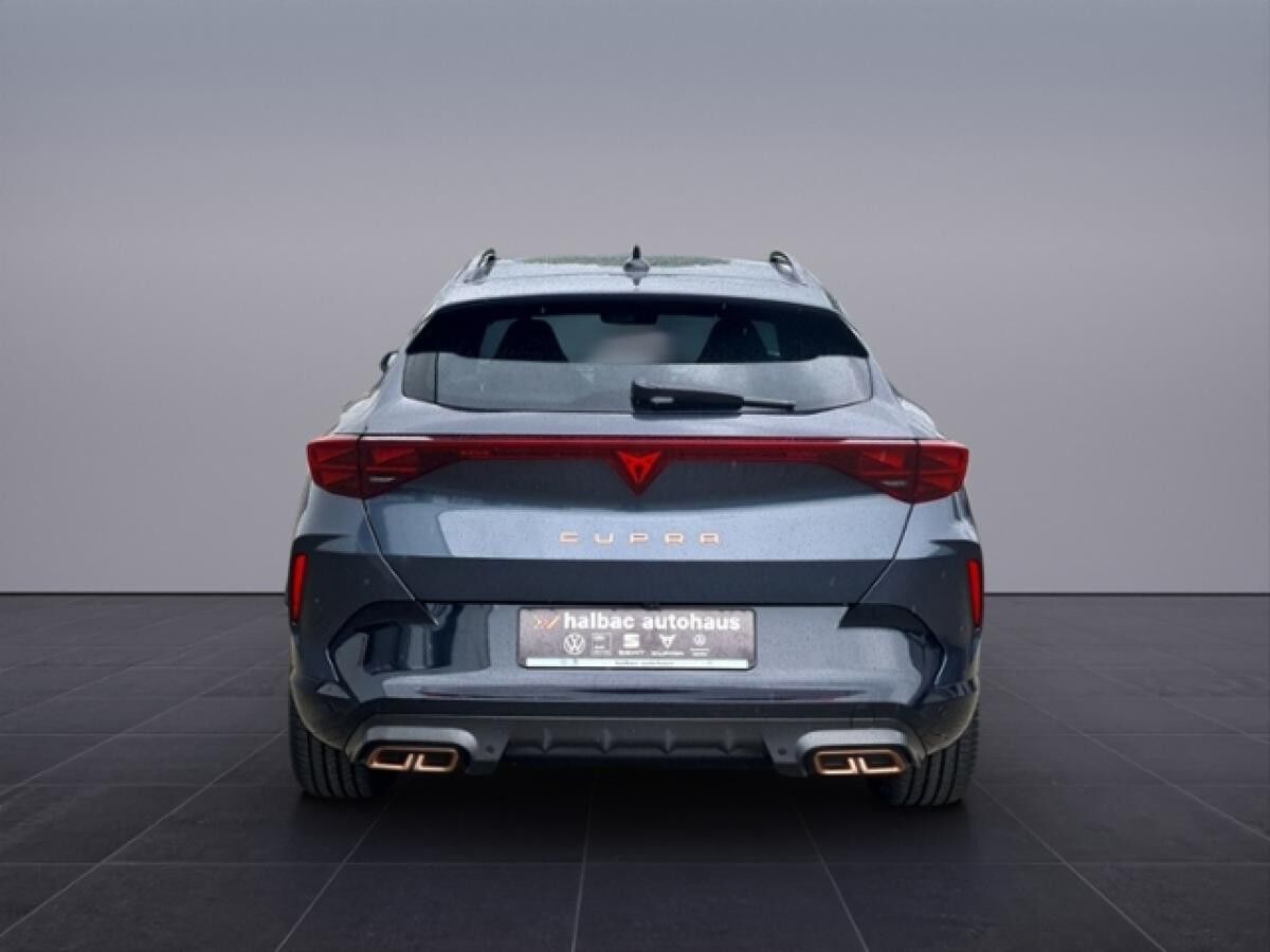 Cupra Formentor VZ 1.5 e-Hybrid +AHK+MATRIX+Senn