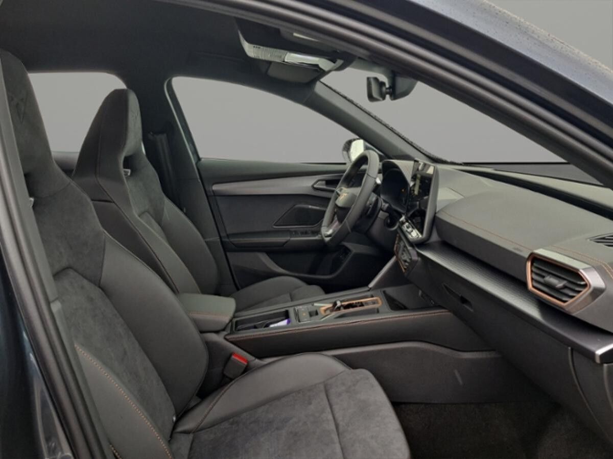 Cupra Formentor VZ 1.5 e-Hybrid +AHK+MATRIX+Senn