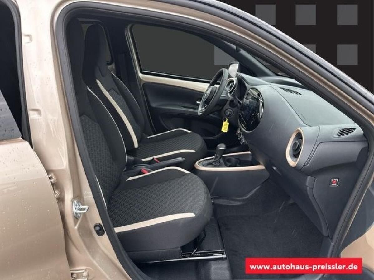 Toyota Aygo X Teamplayer