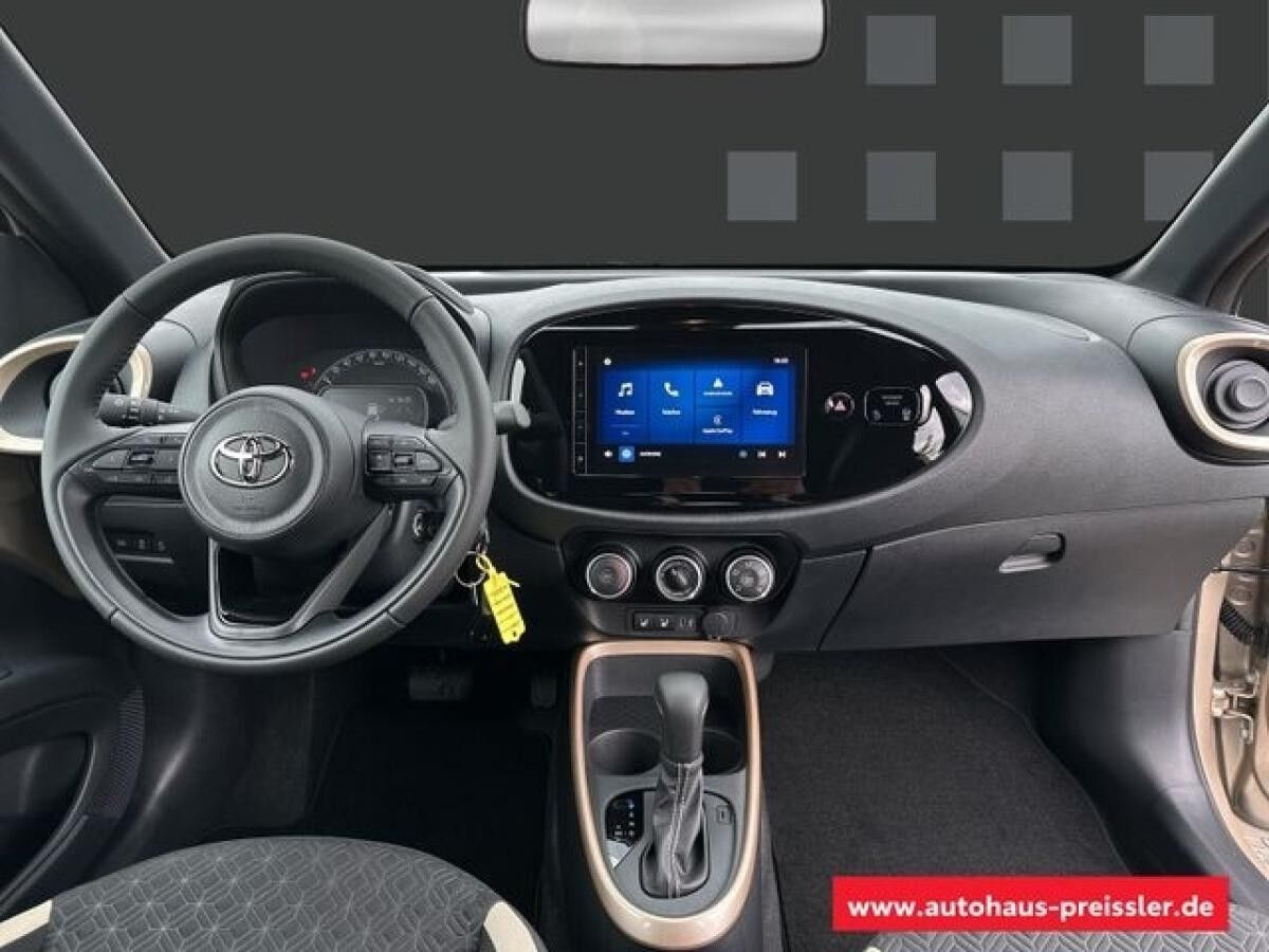 Toyota Aygo X Teamplayer