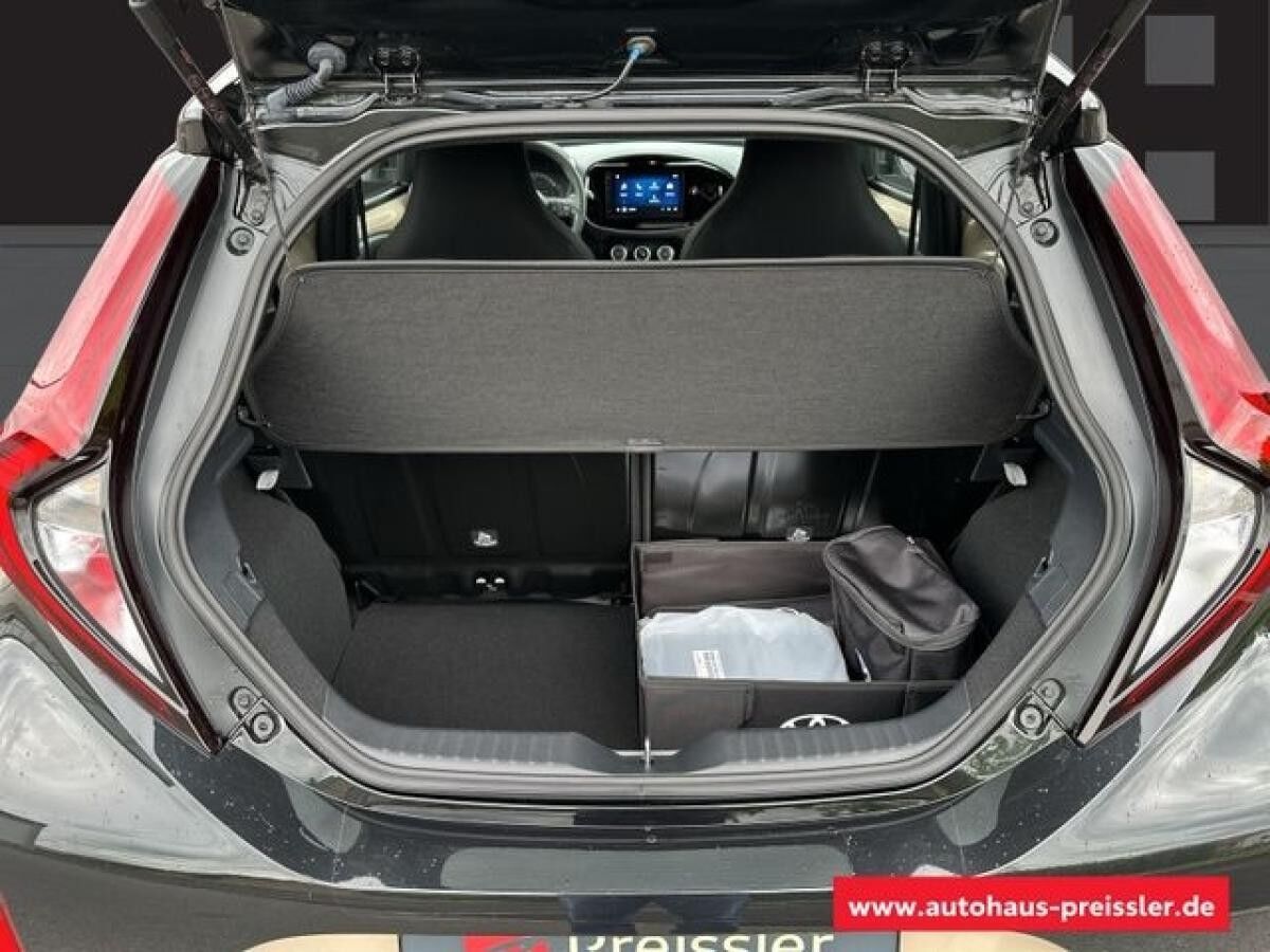 Toyota Aygo X Teamplayer