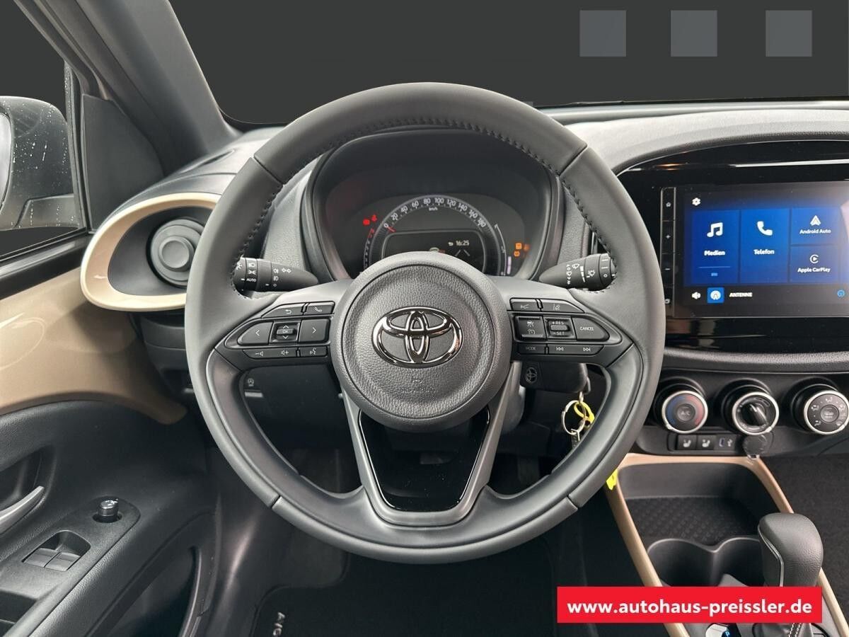 Toyota Aygo X Teamplayer