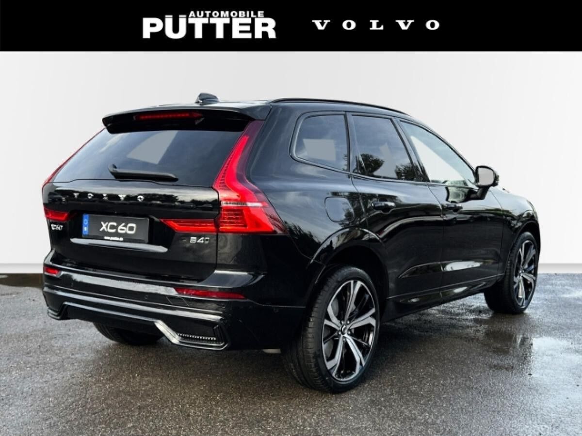 Volvo XC60 B4 Diesel AWD Ultimate Dark * Vorführwagen Aktion*