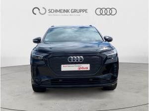 Audi Q4 e-tron 45 e-tron S-line Matrix Sonos ACC