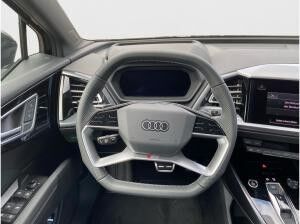 Audi Q4 e-tron 45 e-tron S-line Matrix Sonos ACC