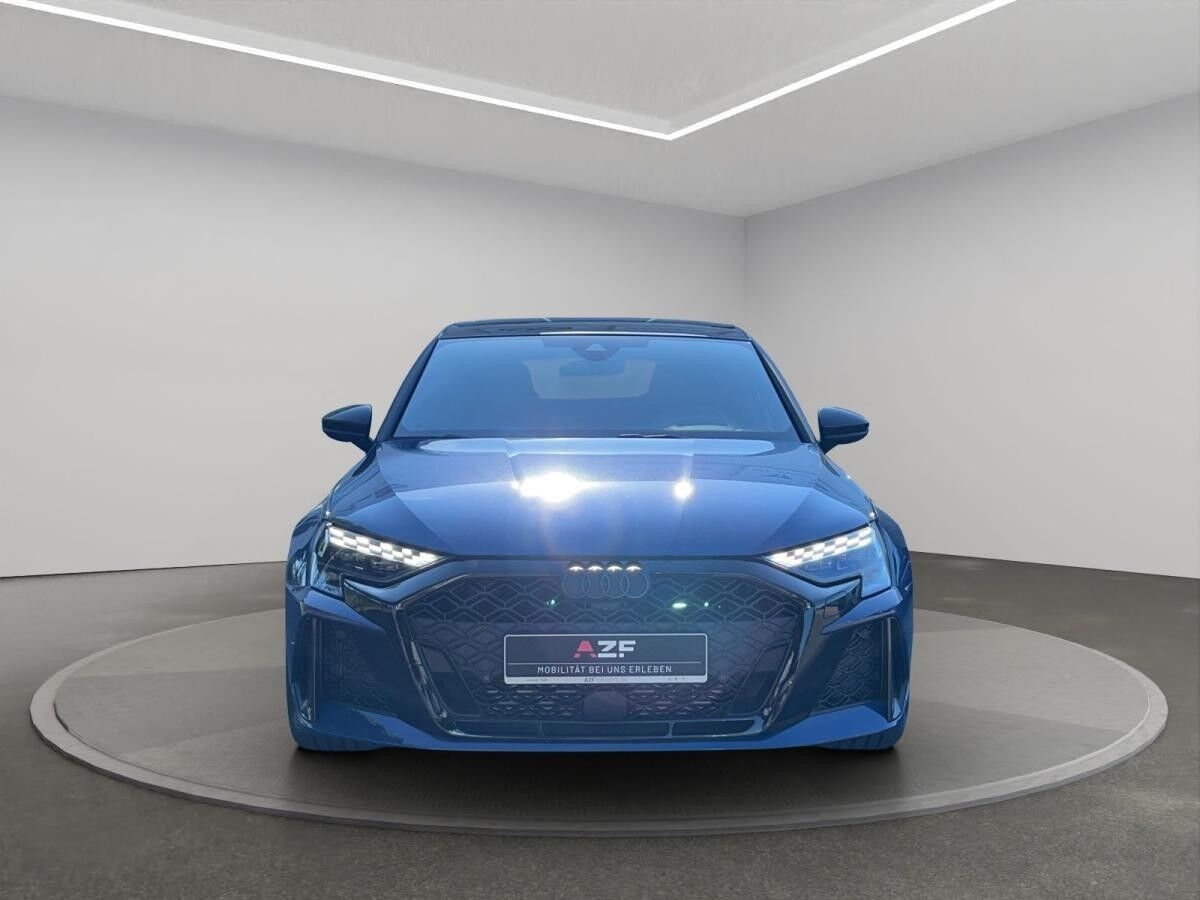 Audi RS3 RS 3 Sportback S tronic+280km/h+PANO+NAVI Audi RS3 RS 3 Sportback S tronic+280km/h+PANO+NAVI