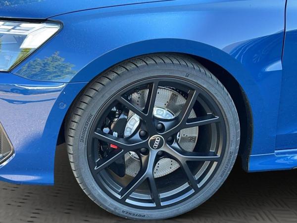 Audi RS3 Sportback S tronic+280km/h+PANO+NAVI