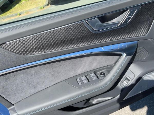 Audi RS6 Avant performance tiptronic Audi RS6 Avant performance tiptronic