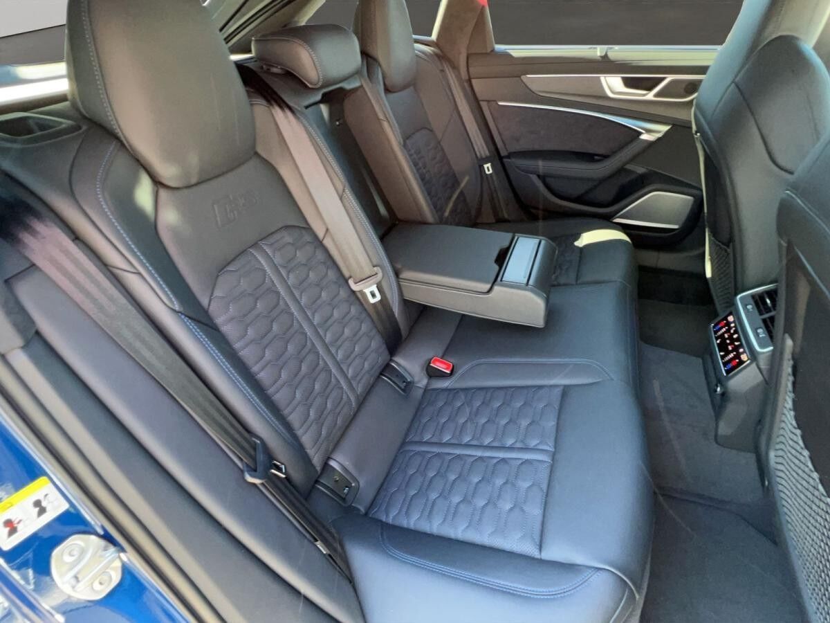 Audi RS6 Avant performance tiptronic Audi RS6 Avant performance tiptronic