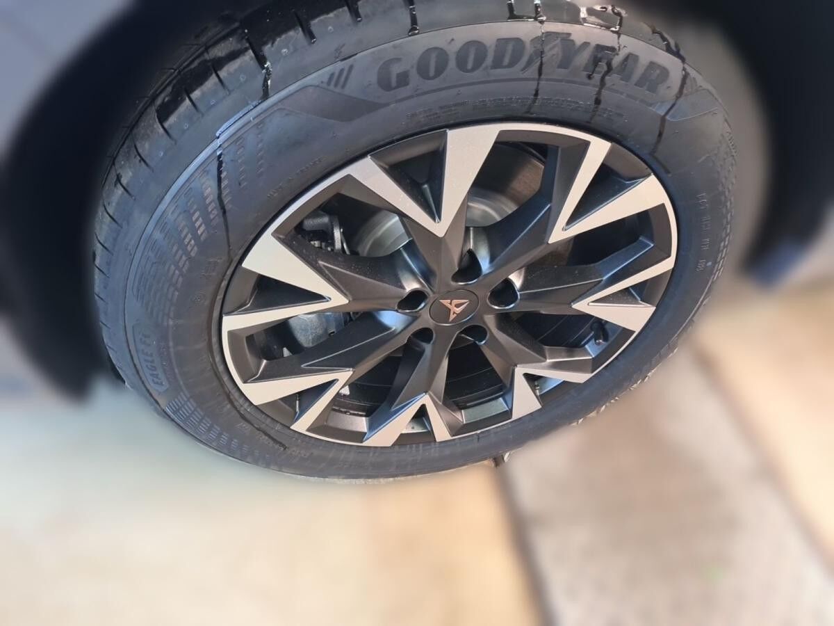 Cupra Terramar 1.5 e-HYBRID 6-Gang-DSG