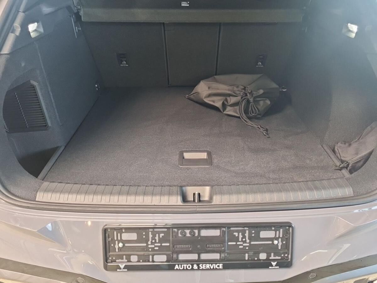 Cupra Terramar 1.5 e-HYBRID 6-Gang-DSG
