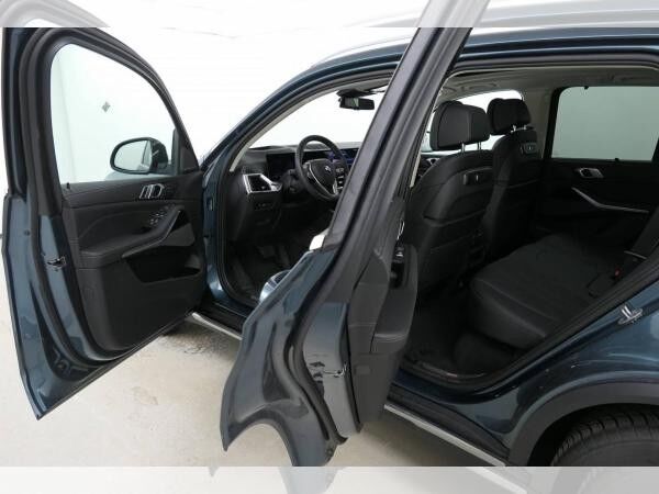 BMW X5 xDrive30d HUD, AHK, ParkAssProf, DrivAssProf, Pano, H/K, uvm.