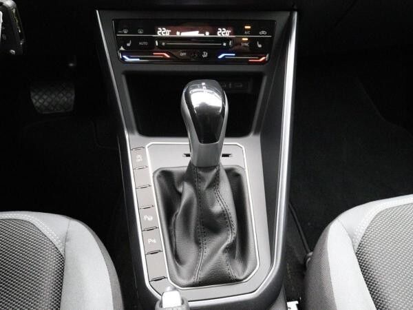 Volkswagen Polo Style 1.0 TSI DSG / Navi, Matrix, IQ.Drive