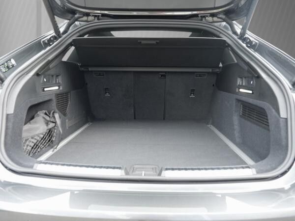 Audi A6 Avant TDI quattro edition one S line Pano,