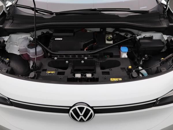 Volkswagen ID.4 Pro Performance / ACC, LED, RFK, CCS