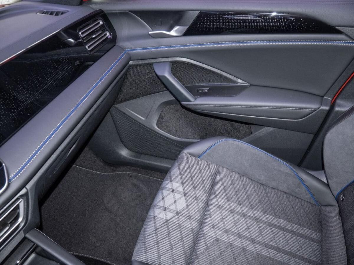 Volkswagen Tiguan R-Line 1,5 l eTSI DSG *BIS 31.12.*🏷️