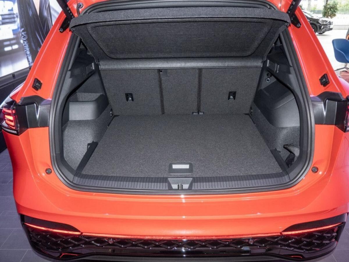 Volkswagen Tiguan R-Line 1,5 l eTSI DSG *BIS 31.12.*🏷️