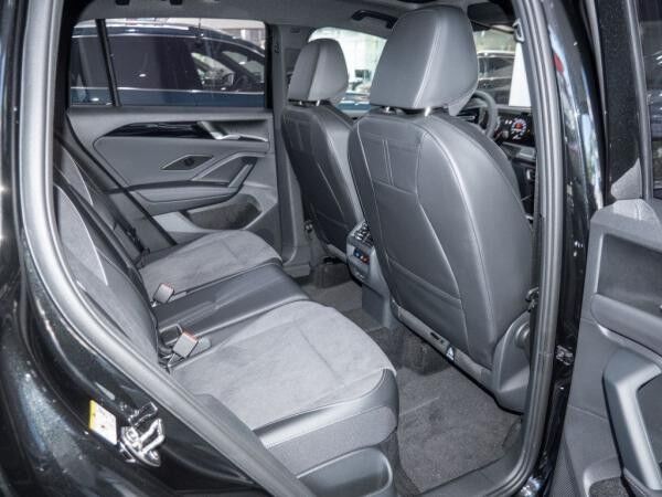 Volkswagen Tiguan Elegance 1.,5 l eTSI DSG, Nav, Pano, LED, RFK, HUD, GJR uvm...