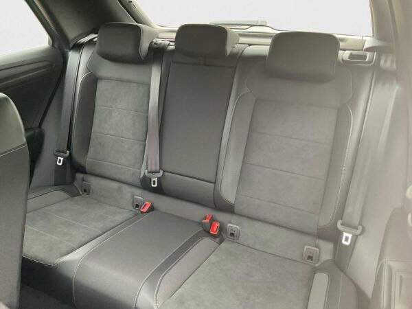 Volkswagen T-Roc R-Line 1.5 TSI DSG AHK Navi Kamera ACC