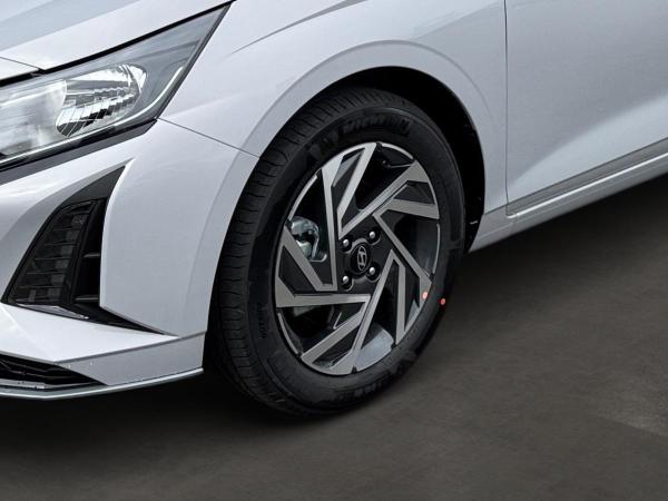 Hyundai i20 FL (MY25) 1.0 T-GDI (100 PS) 6-MT 2WD Trend
