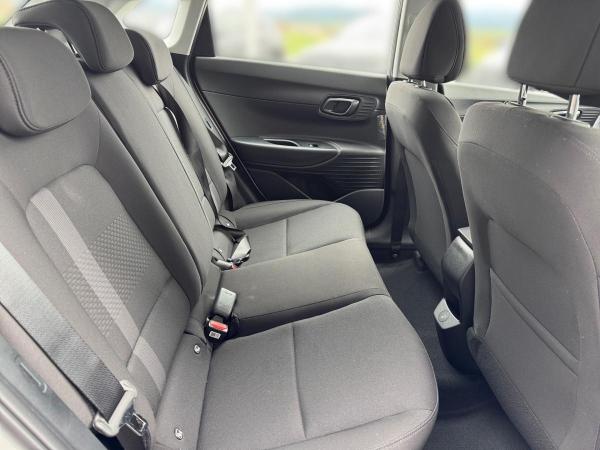 Hyundai i20 FL (MY25) 1.0 T-GDI (100 PS) 6-MT 2WD Trend