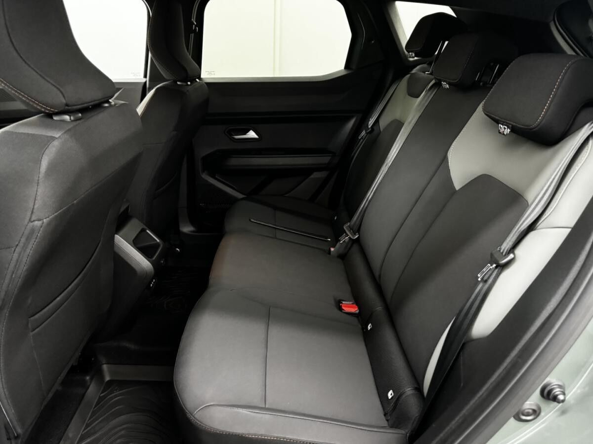 Dacia Duster 3 Extreme TCe 130 4x4 📲inkl. Full-Service