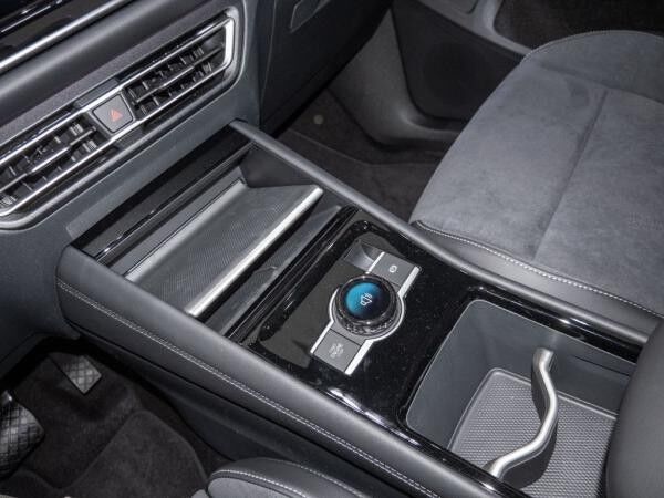 Volkswagen Tiguan Elegance 1.,5 l eTSI DSG, Nav, Pano, LED, RFK, HUD, GJR uvm...