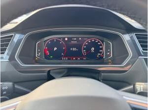 Volkswagen Tiguan Allspace R-Line 2,0 l TDI 193 PS 4MOTION DSG SOFORT VERFÜGBAR