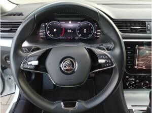 Skoda Superb Combi Amb. TSI DSG LED AHK virtual 18"